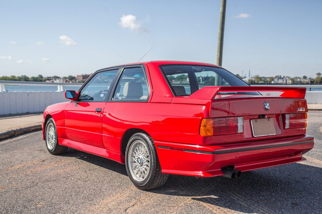 What’s A 1991 BMW E30 M3 With 18k Miles Worth To You? | Carscoops
