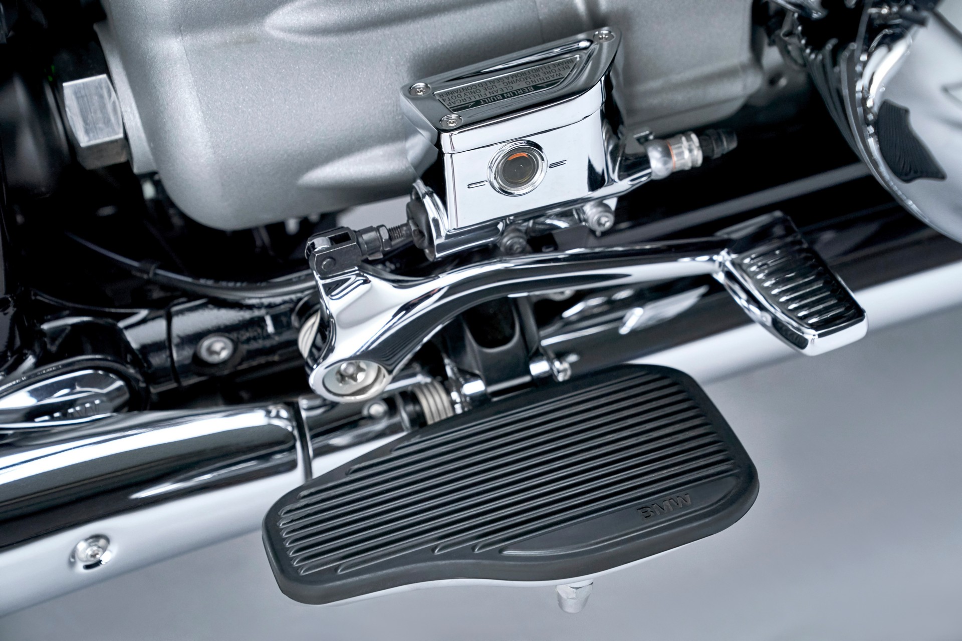 BMW Motorrad Introduces New R 18 Classic And Updated R nineT Lineup