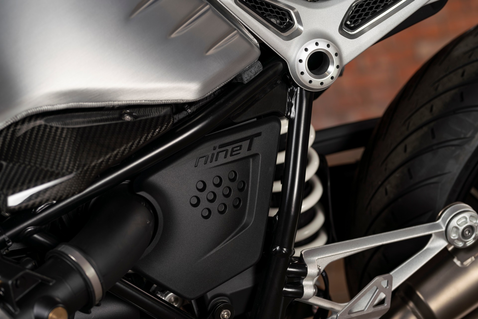 BMW Motorrad Introduces New R 18 Classic And Updated R nineT Lineup