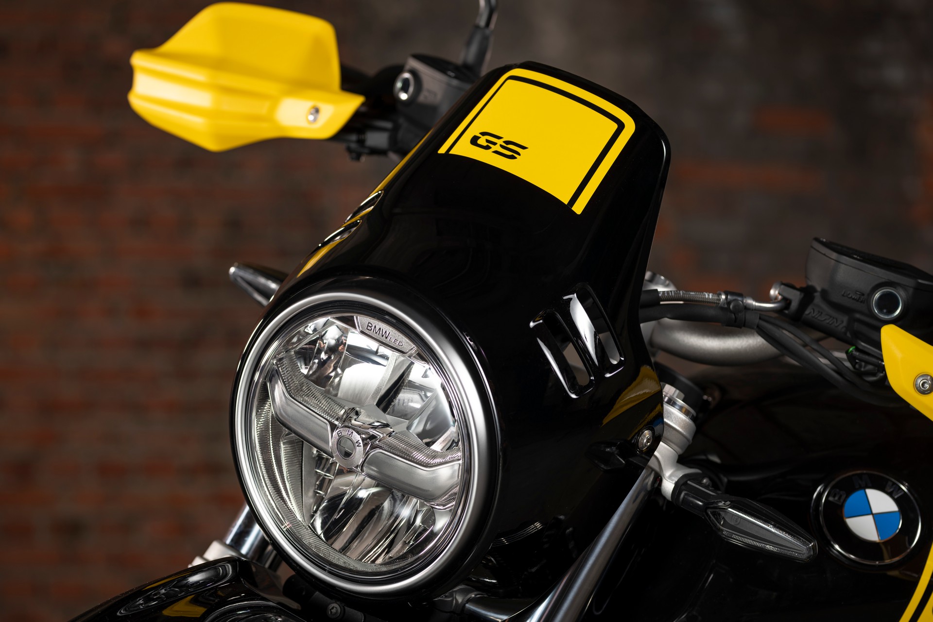 BMW Motorrad Introduces New R 18 Classic And Updated R nineT Lineup