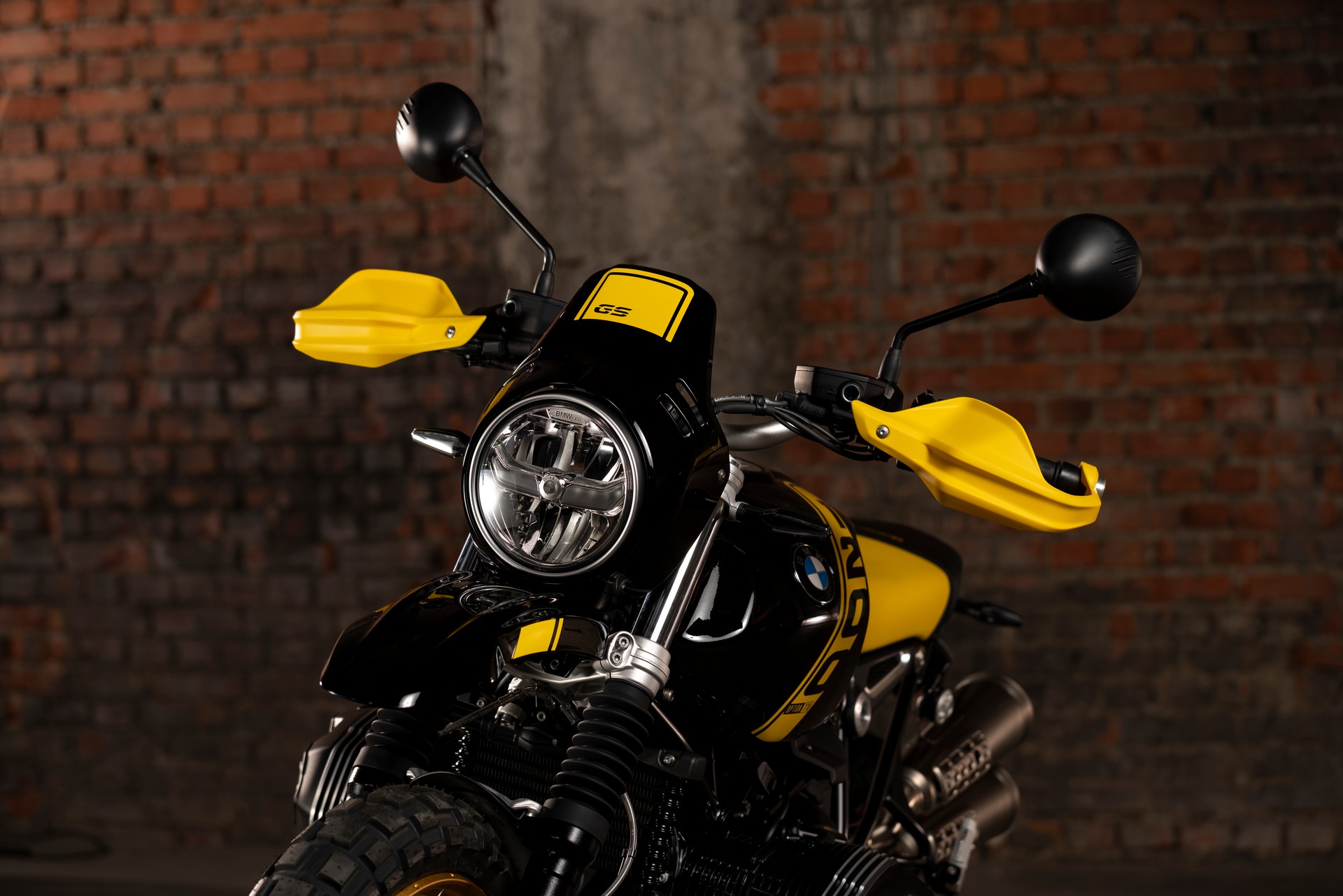 BMW Motorrad Introduces New R 18 Classic And Updated R nineT Lineup