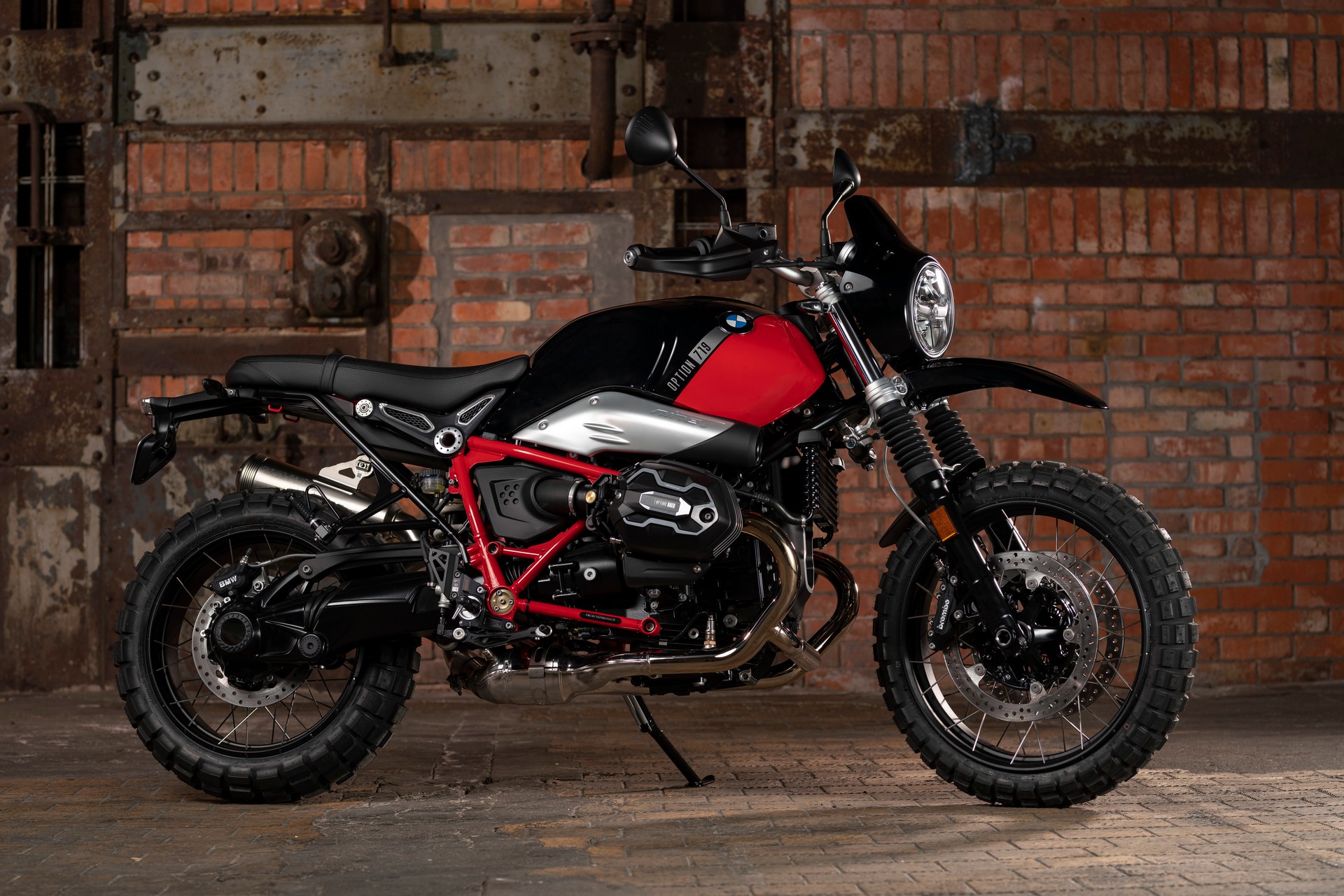 BMW Motorrad Introduces New R 18 Classic And Updated R nineT Lineup