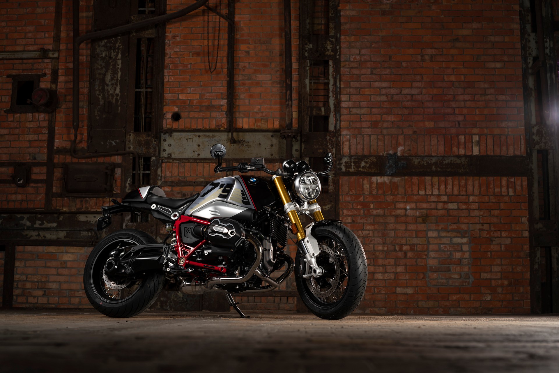 BMW Motorrad Introduces New R 18 Classic And Updated R nineT Lineup