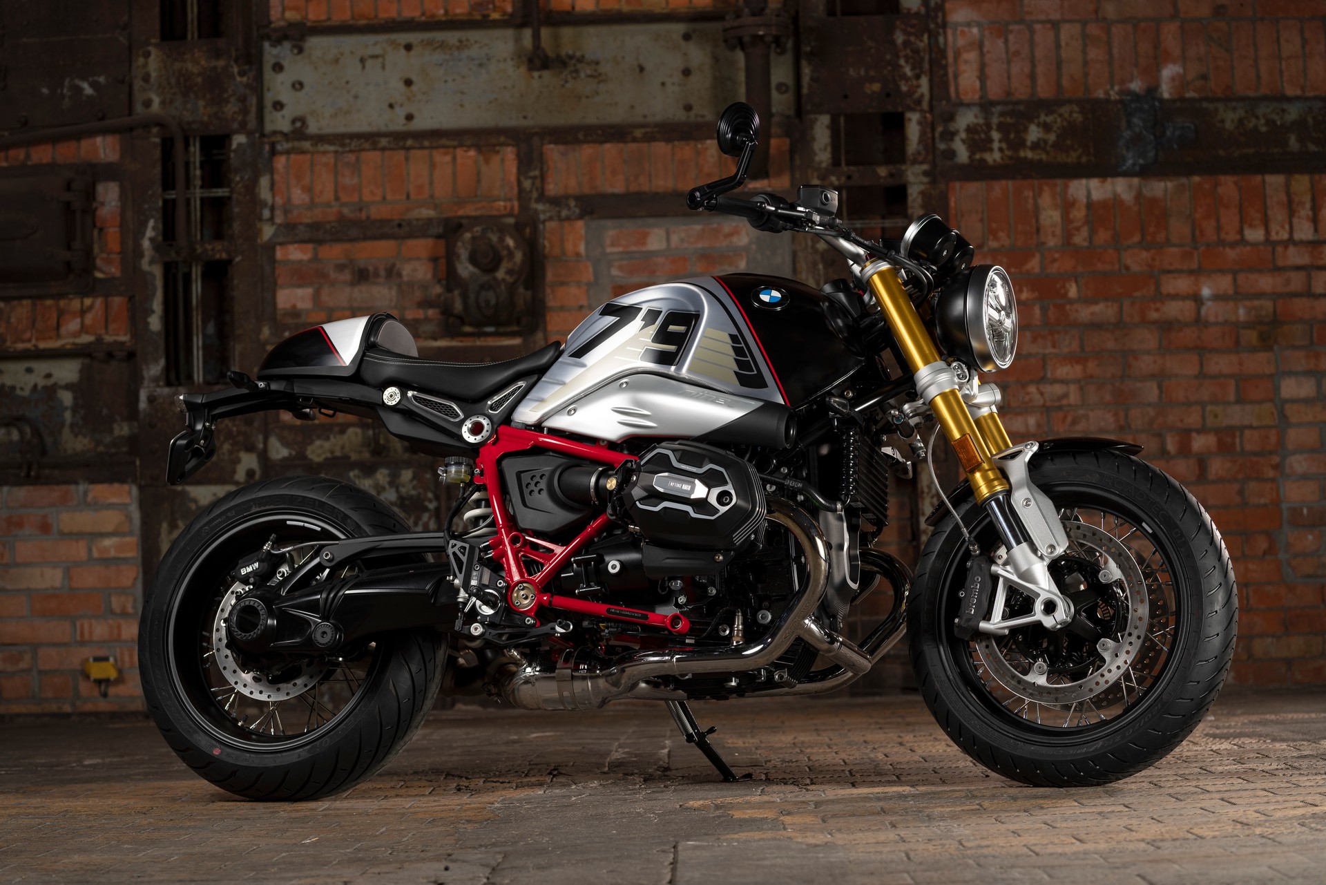 BMW Motorrad Introduces New R 18 Classic And Updated R nineT Lineup