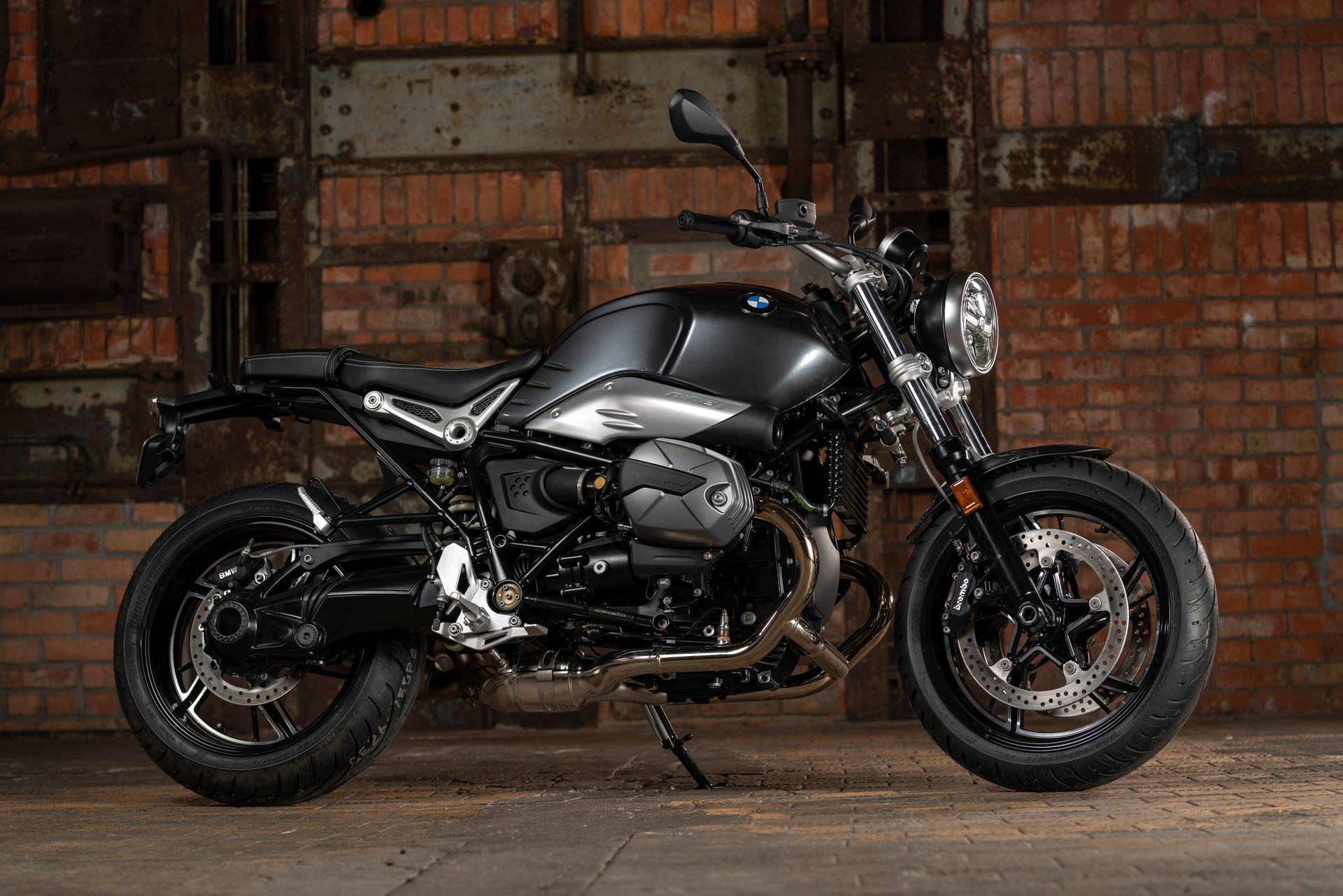 BMW Motorrad Introduces New R 18 Classic And Updated R nineT Lineup