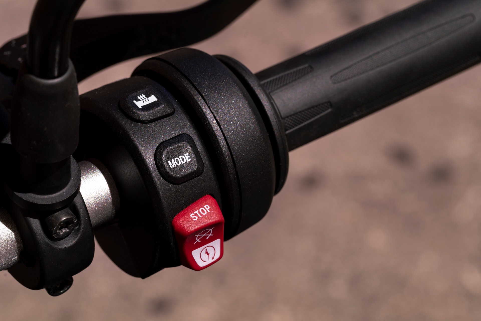 BMW Motorrad Introduces New R 18 Classic And Updated R nineT Lineup