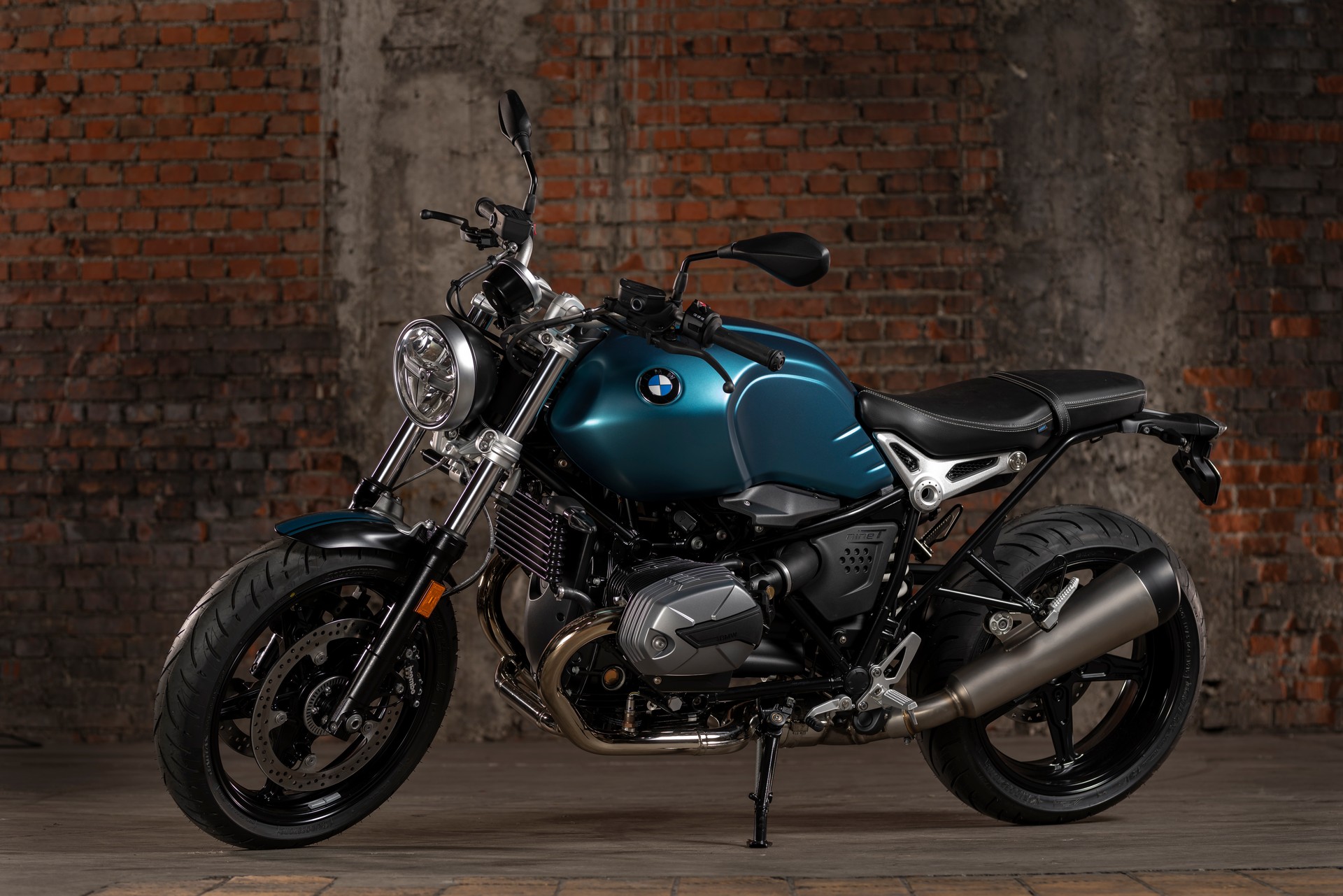 BMW Motorrad Introduces New R 18 Classic And Updated R nineT Lineup