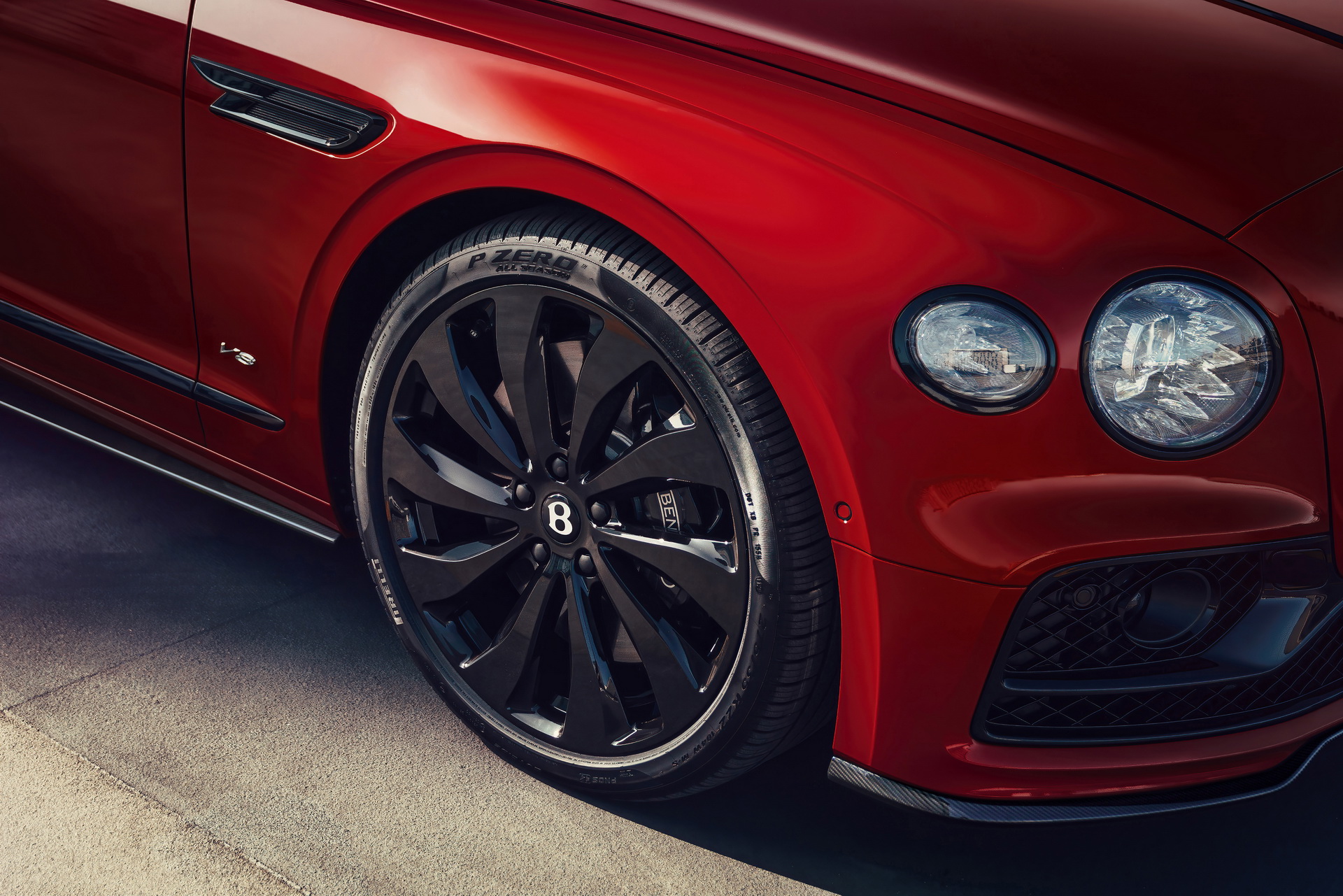 Bentley Flying Spur Becomes More Driver-Focused With New 542 HP Twin-Turbo V8