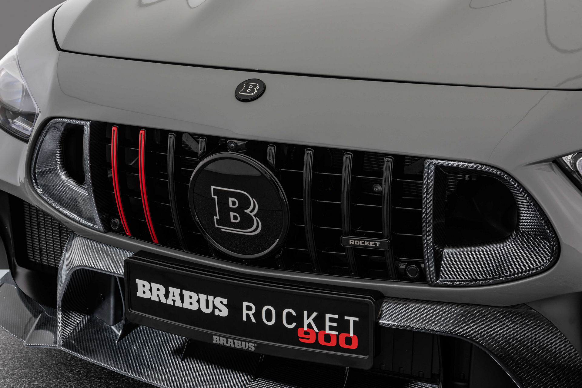 Brabus Rocket 900 Will Hit 205 MPH And Is Capped At 10 Units