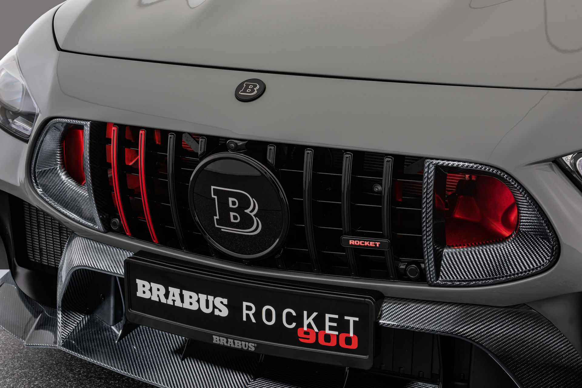 Brabus Rocket 900 Will Hit 205 MPH And Is Capped At 10 Units