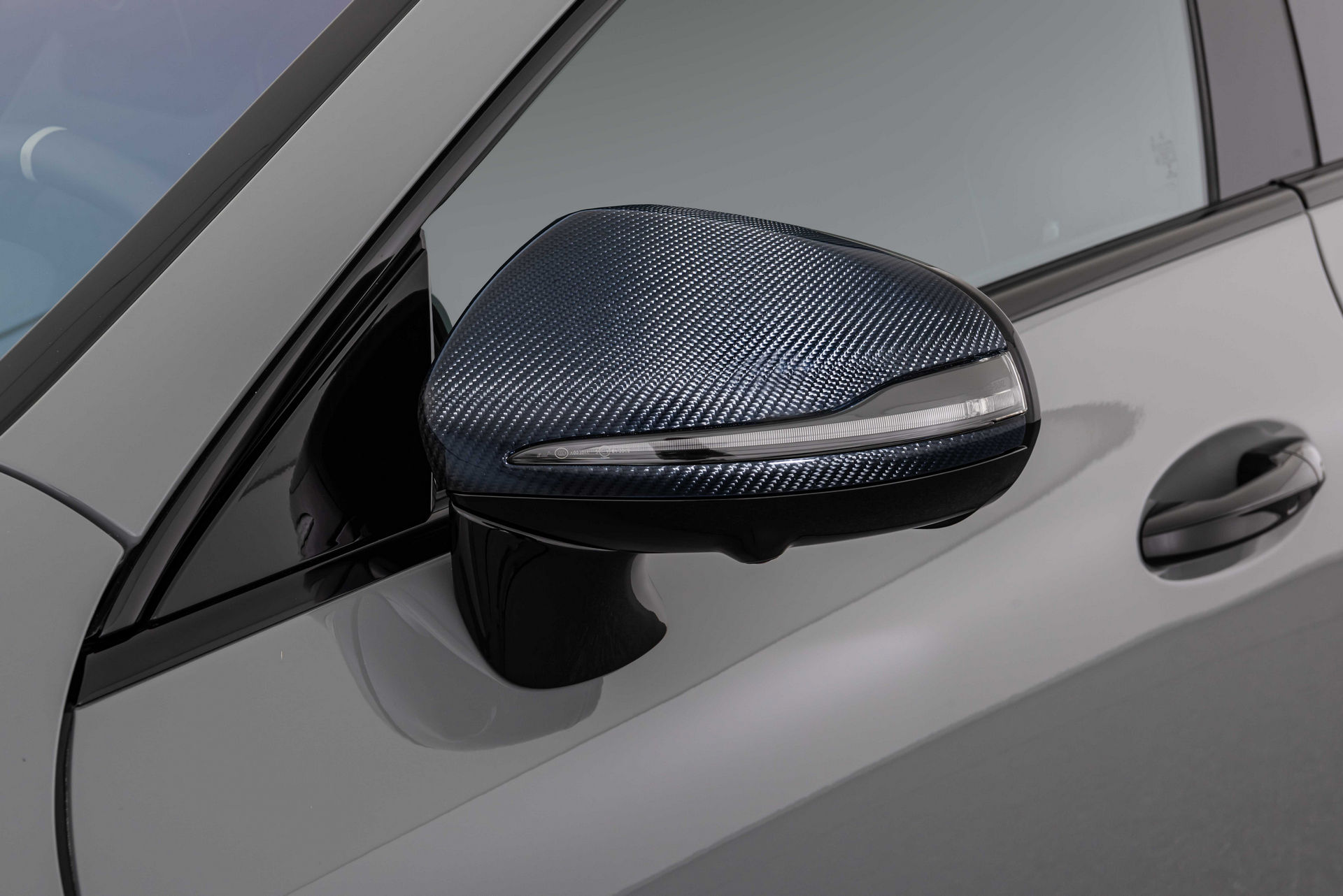 Brabus Rocket 900 Will Hit 205 MPH And Is Capped At 10 Units