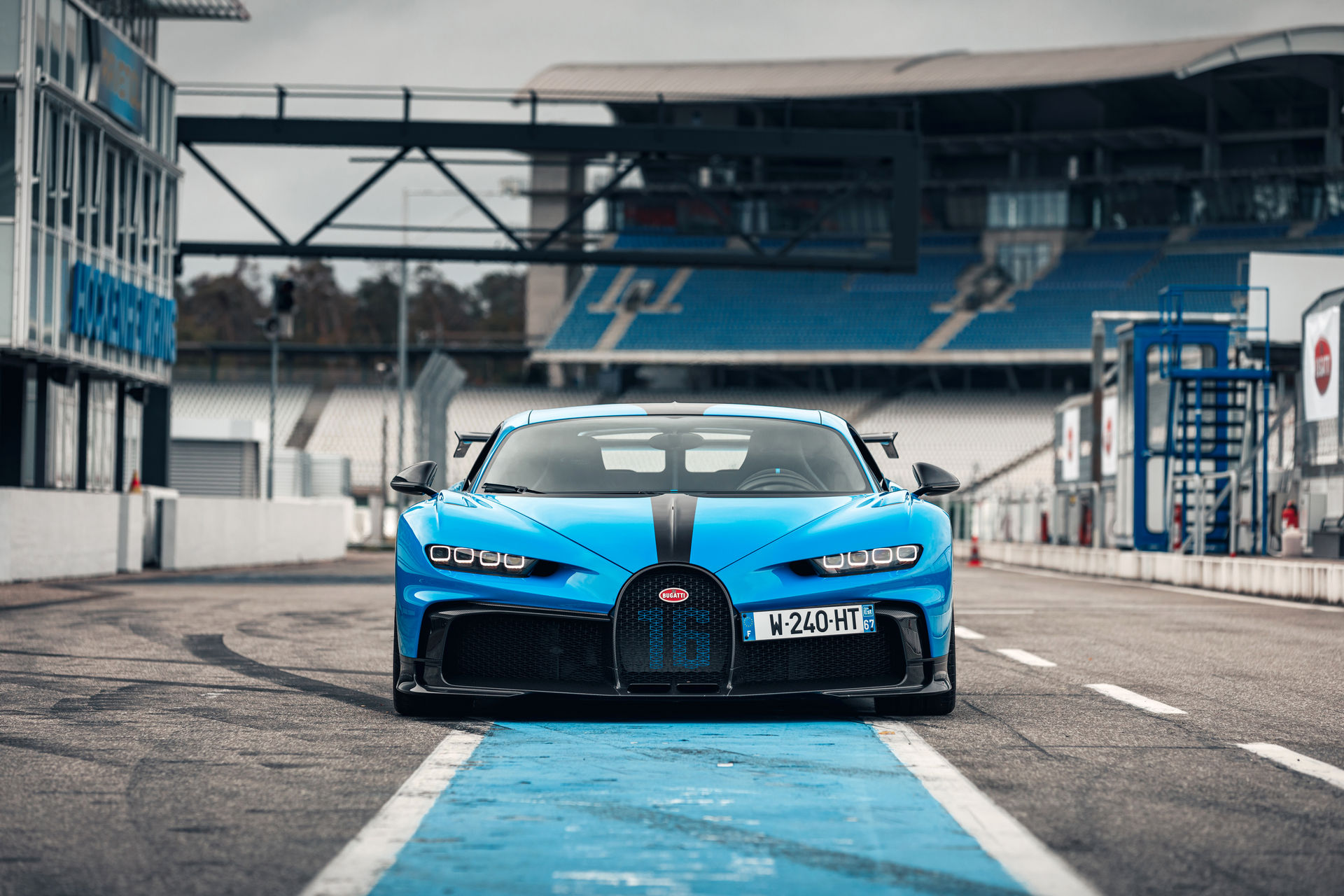 Bugatti Takes Chiron Pur Sport To Hockenheimring, Offers Test Drives To Customers And Journalists