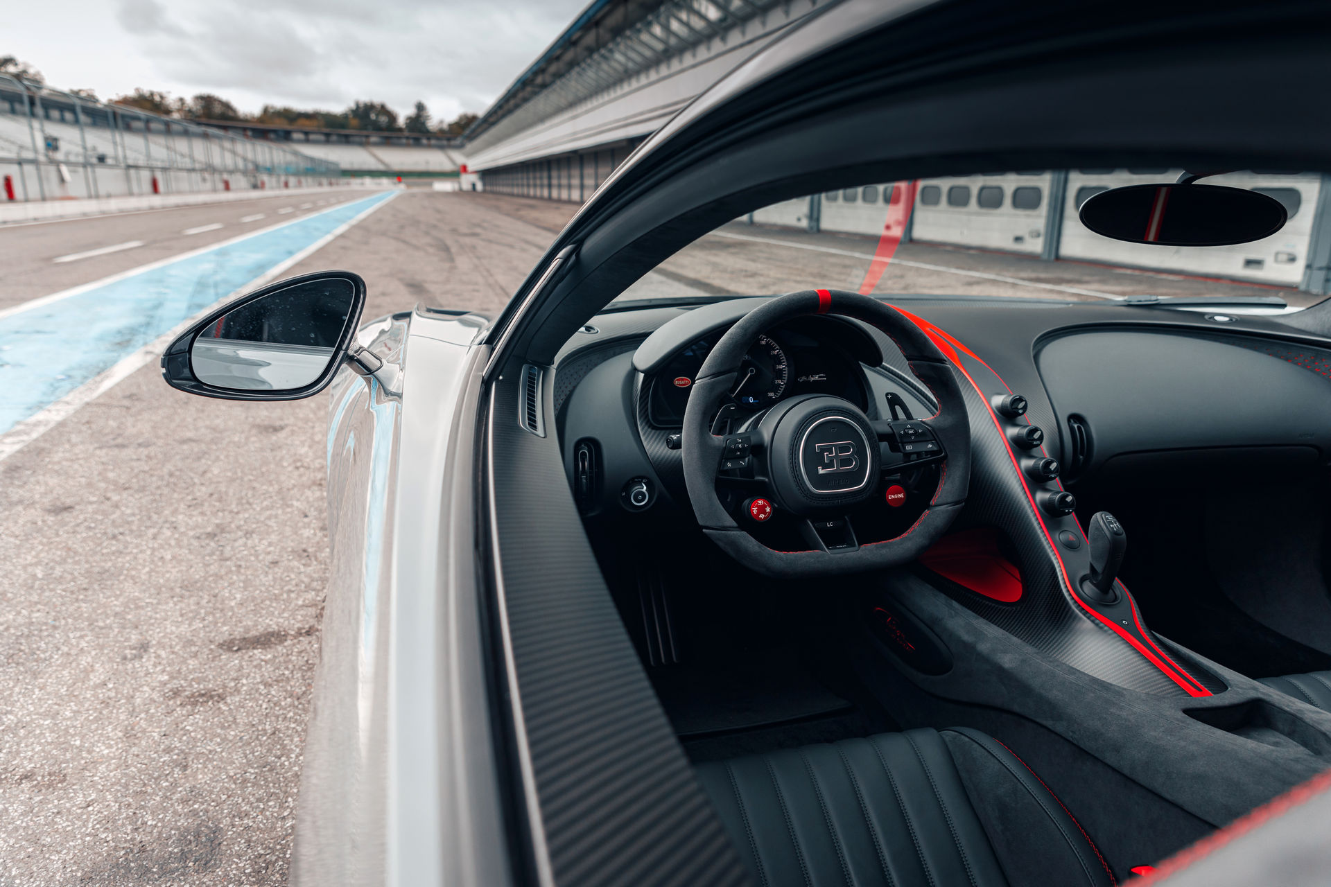 Bugatti Takes Chiron Pur Sport To Hockenheimring, Offers Test Drives To Customers And Journalists