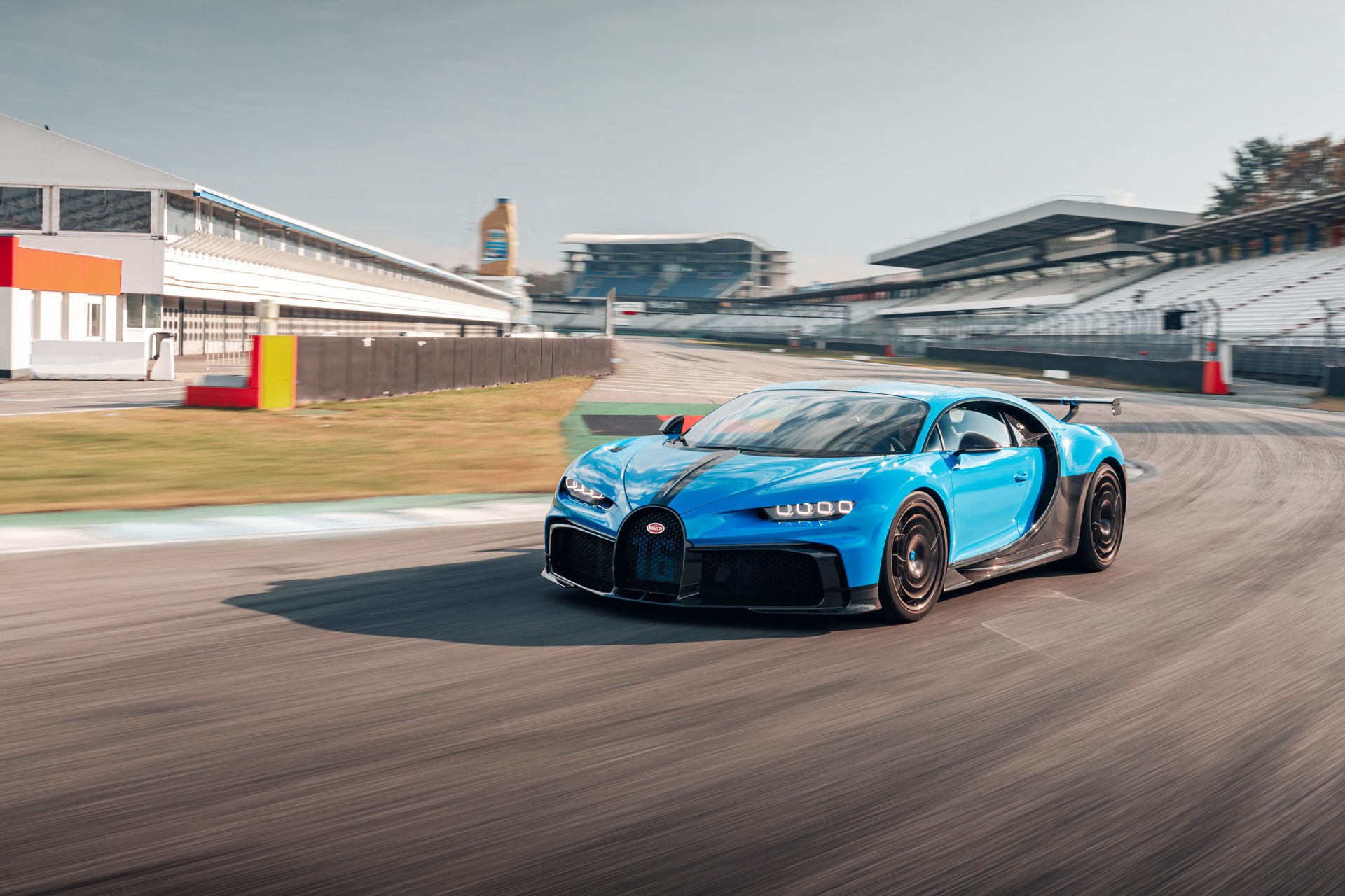 Bugatti Takes Chiron Pur Sport To Hockenheimring, Offers Test Drives To Customers And Journalists