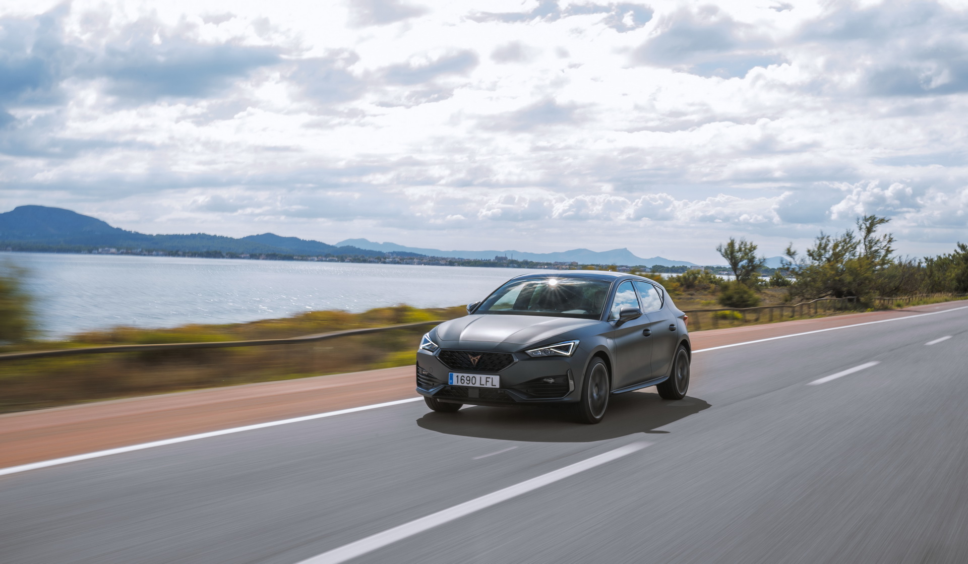 2021 Cupra Leon: Plug-In Hybrid Hot Hatch Hits The European Market