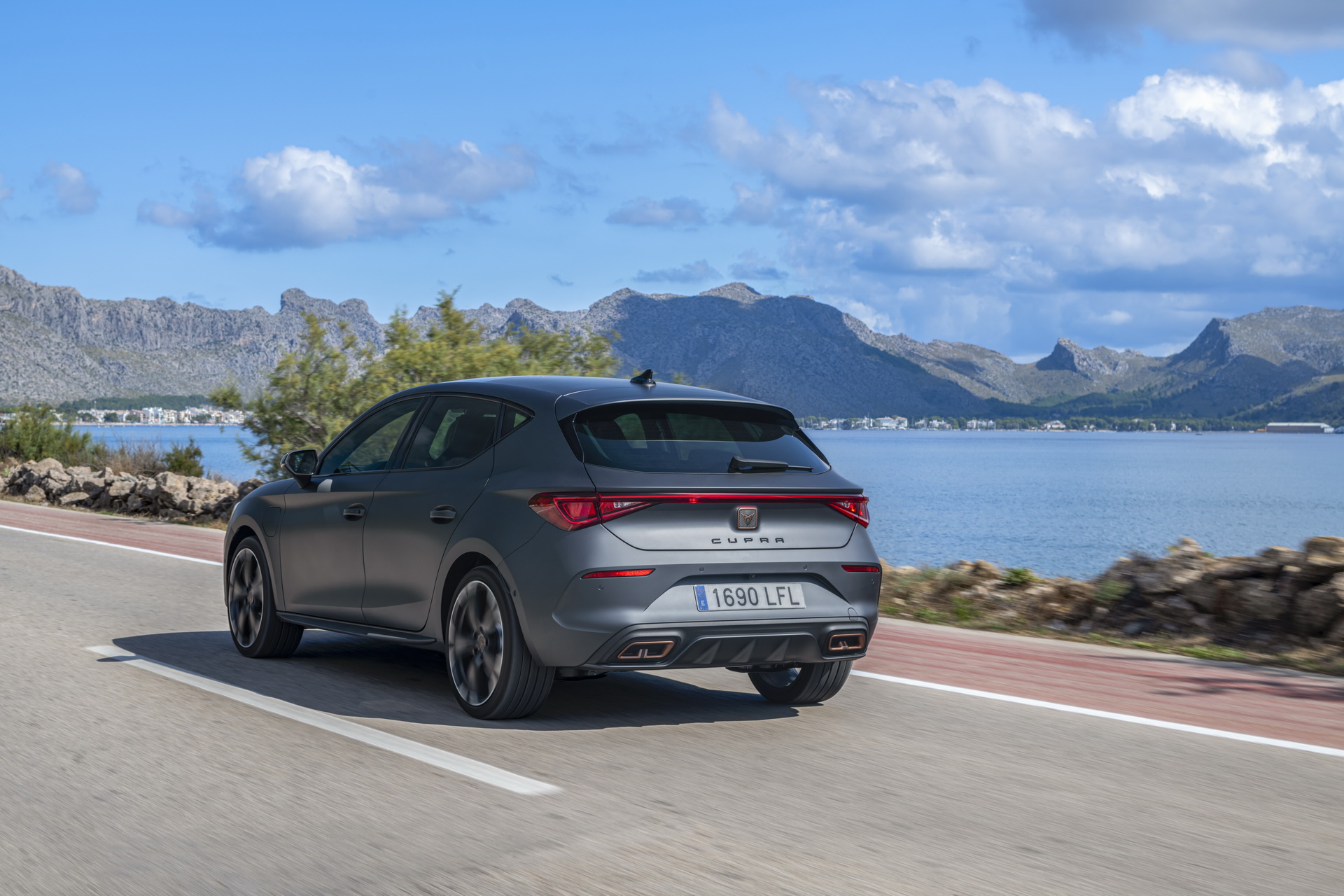 2021 Cupra Leon: Plug-In Hybrid Hot Hatch Hits The European Market