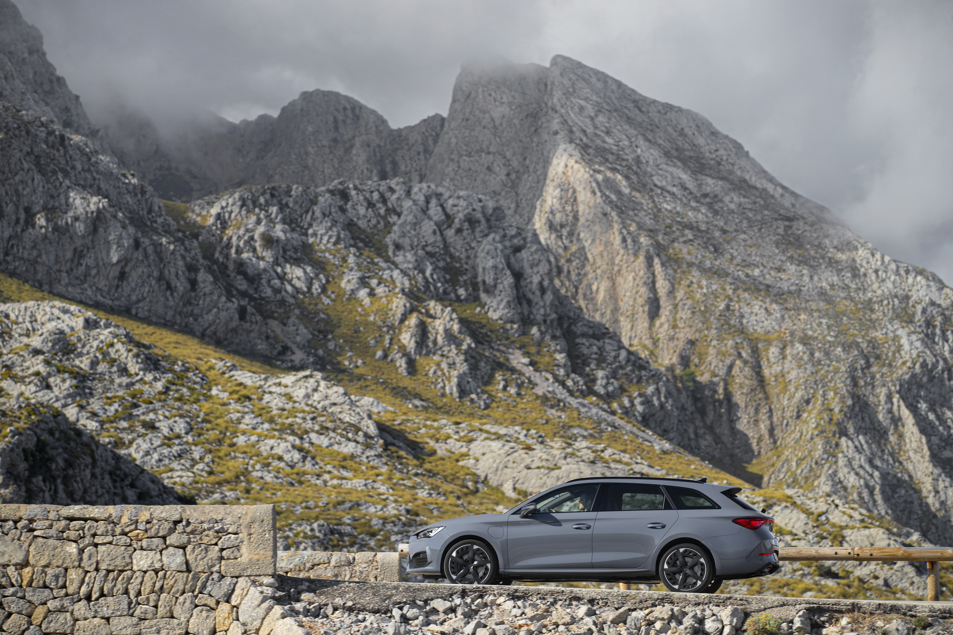 2021 Cupra Leon: Plug-In Hybrid Hot Hatch Hits The European Market