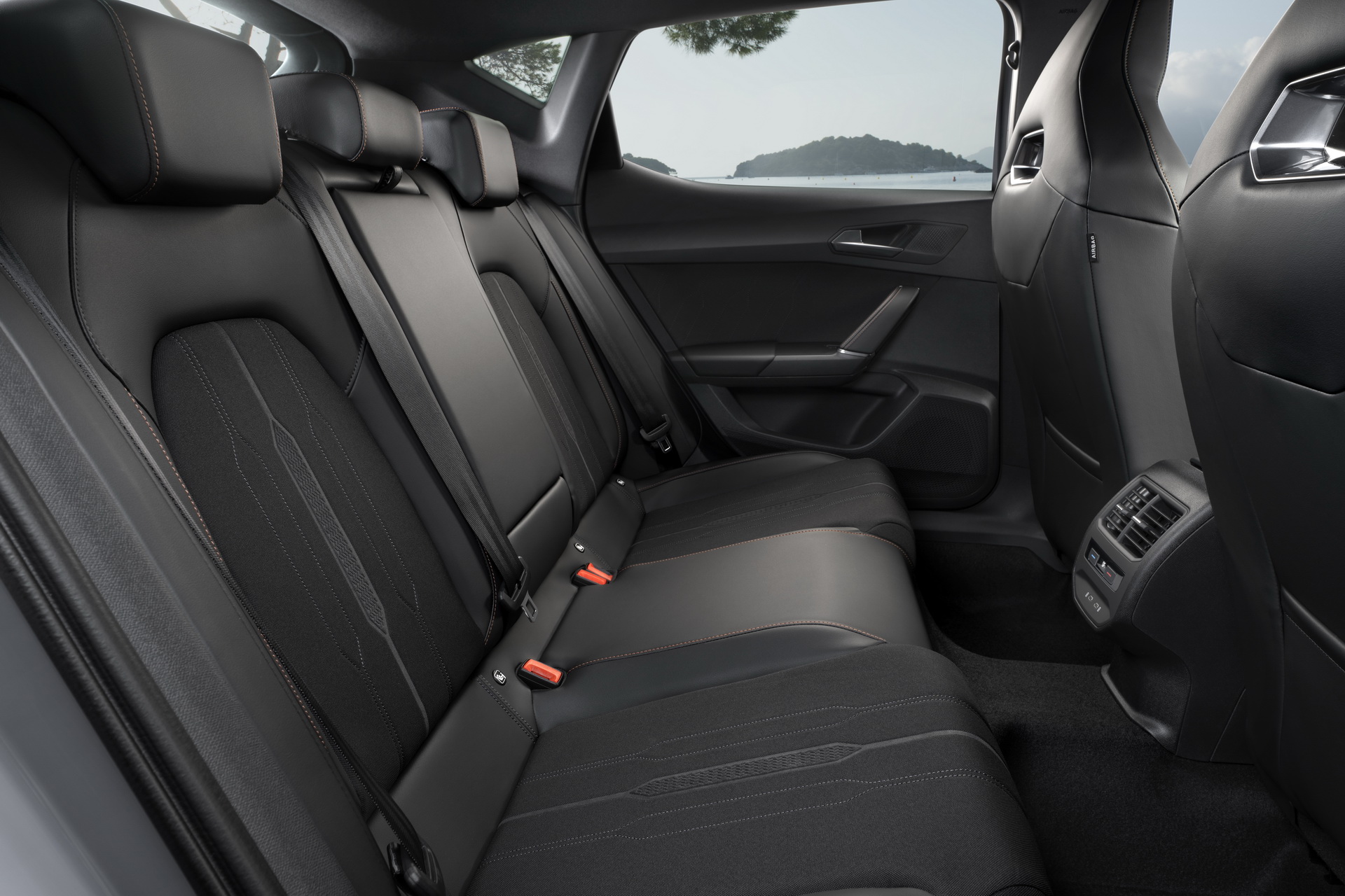 2021 Cupra Leon: Plug-In Hybrid Hot Hatch Hits The European Market