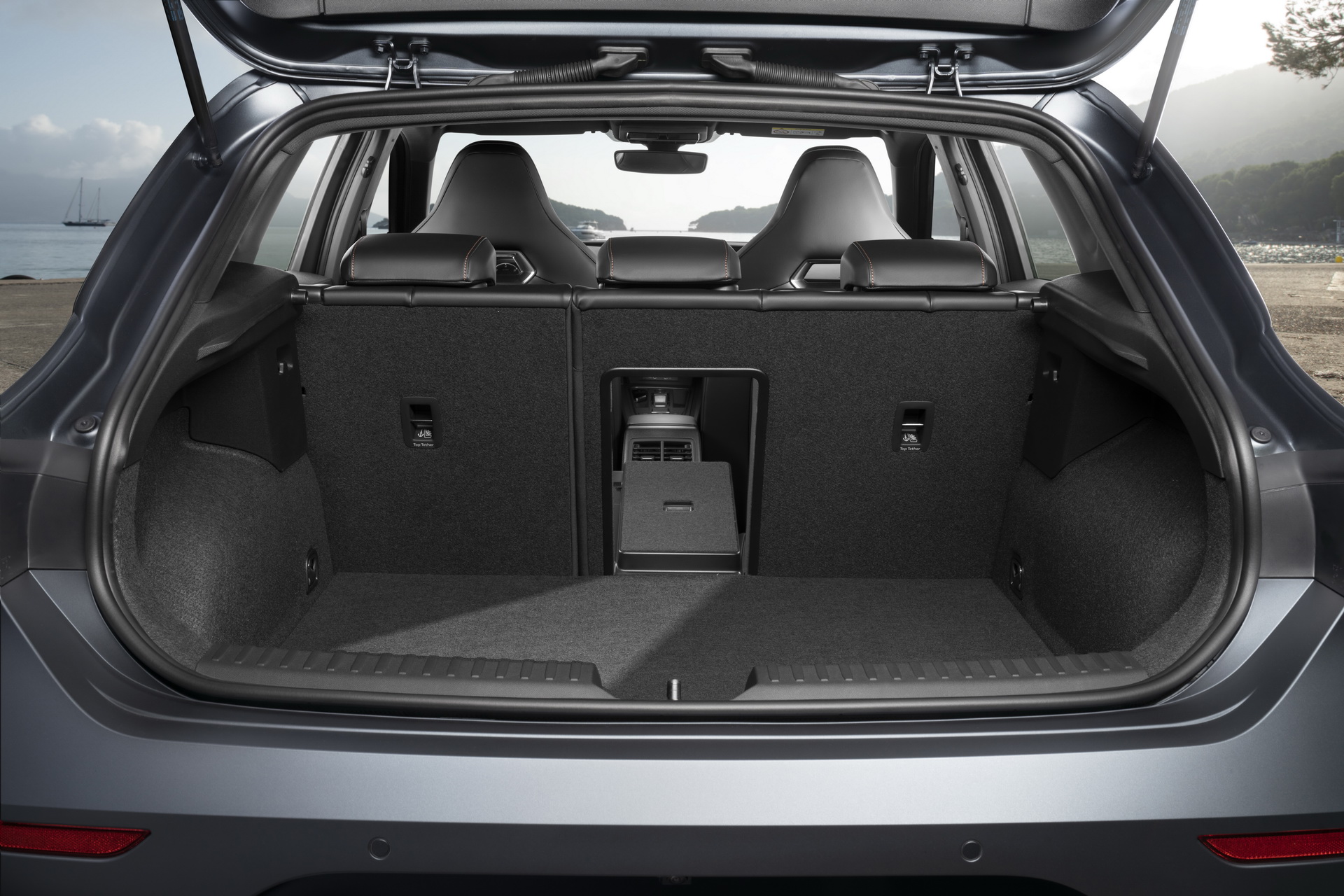 2021 Cupra Leon: Plug-In Hybrid Hot Hatch Hits The European Market