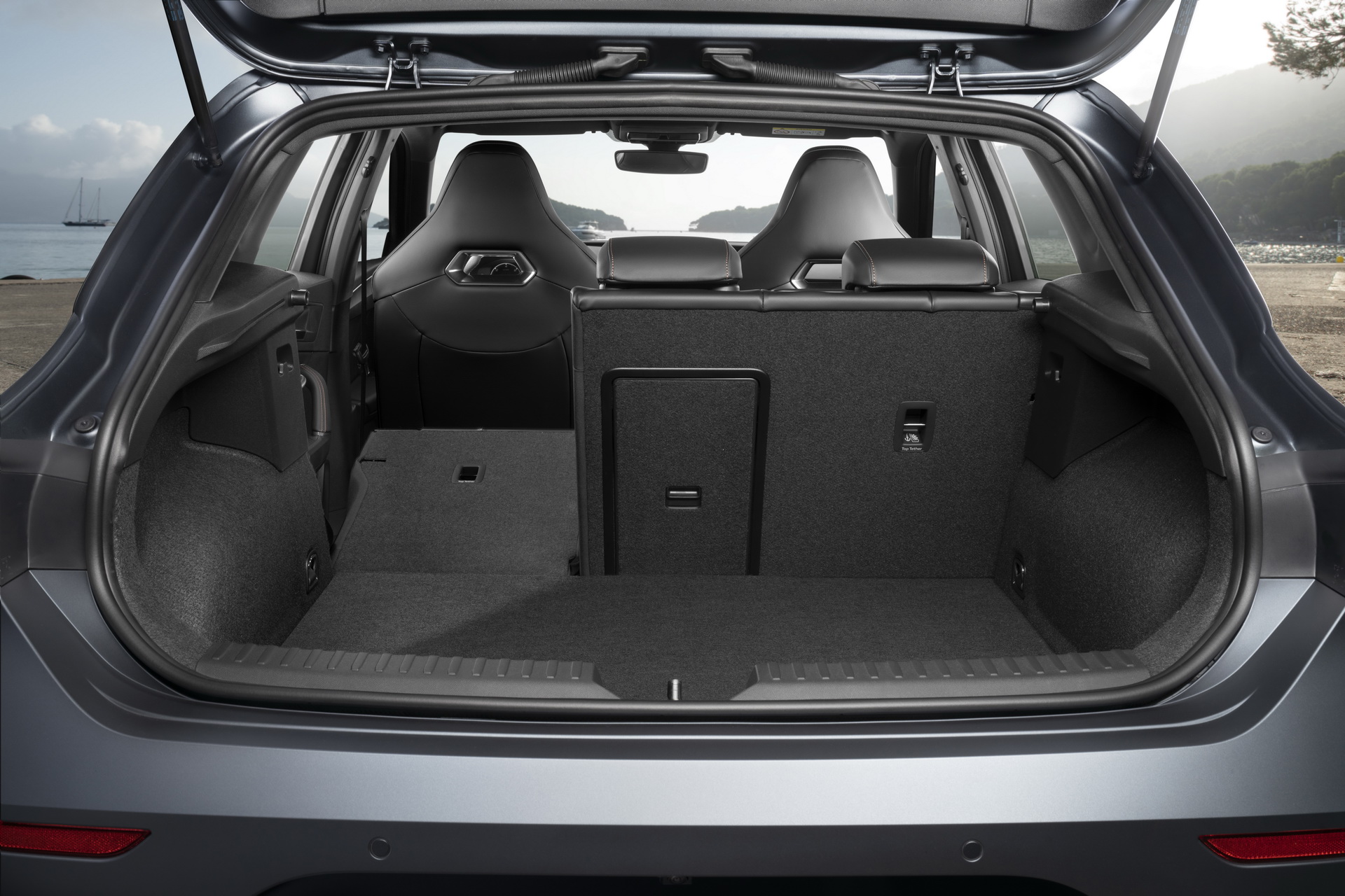 2021 Cupra Leon: Plug-In Hybrid Hot Hatch Hits The European Market