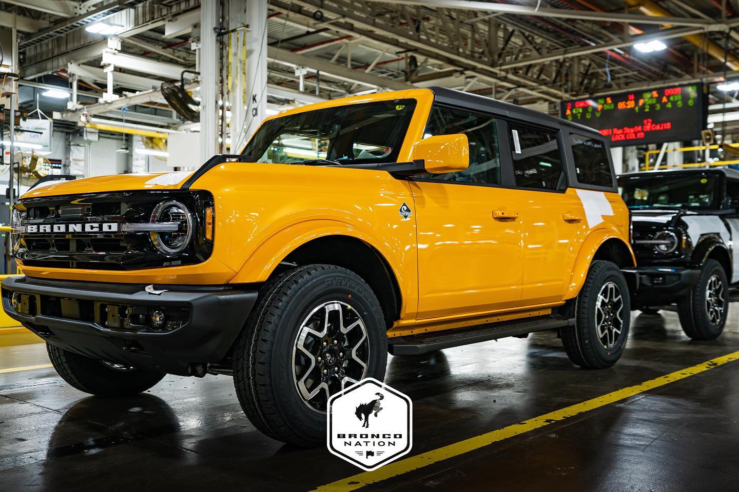 Pre-Production 2021 Ford Broncos Look Good In Any Color