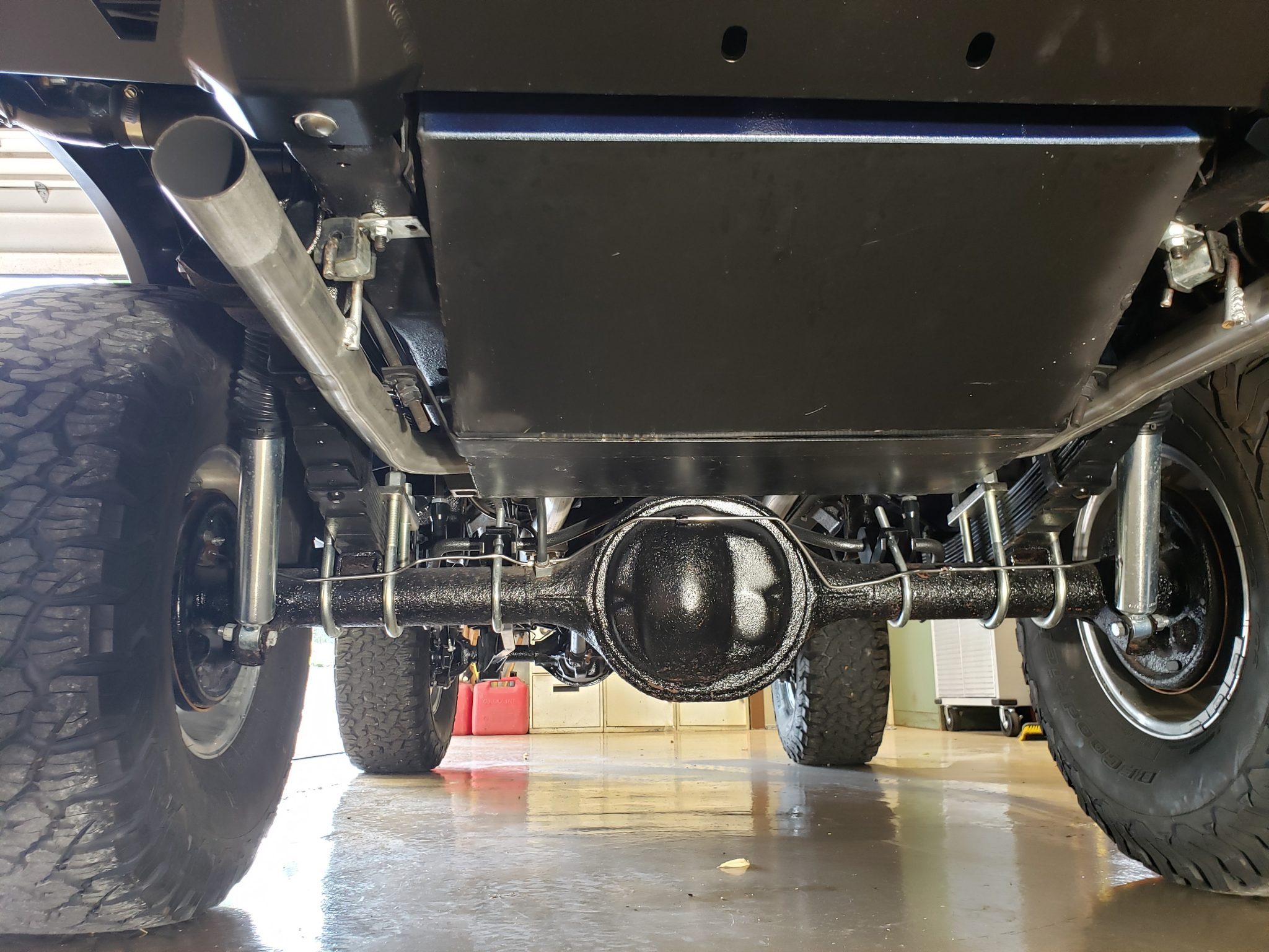 Show Off To Your Friends With This Ford Bronco Restomod