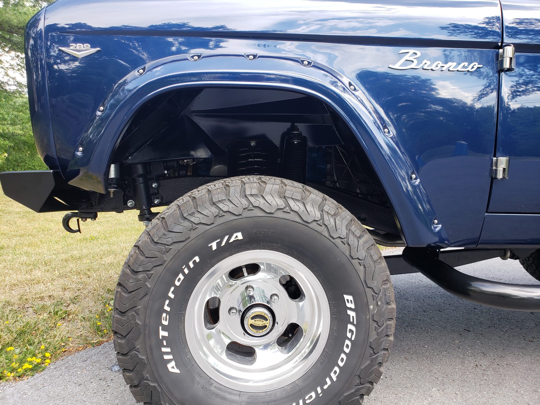 Show Off To Your Friends With This Ford Bronco Restomod