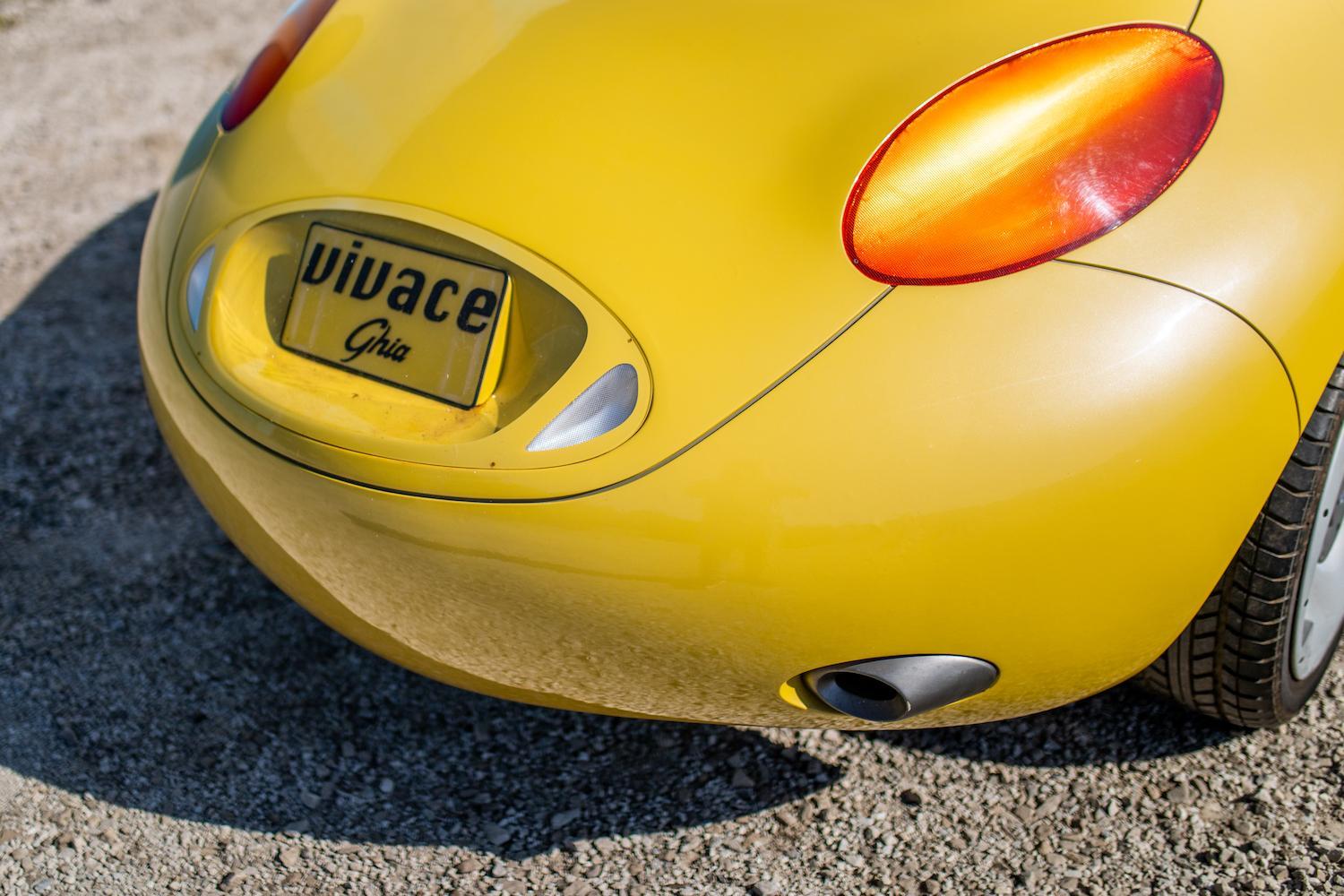 Here’s Your Chance To Own A One-Off 1996 Ford Ghia Vivace Concept