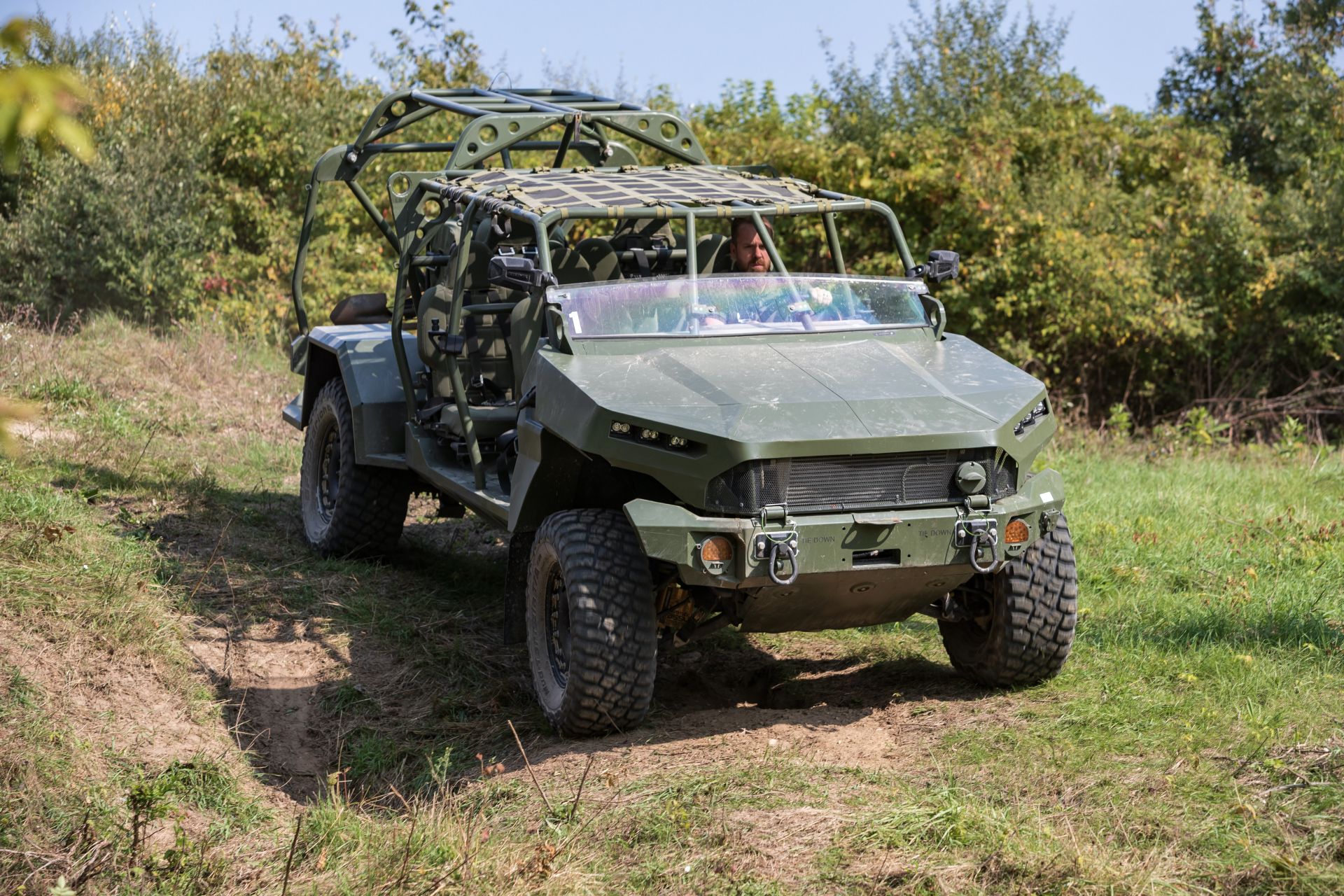 GM Defense Delivers First Colorado ZR2-Based Infantry Squad Vehicle To US Army