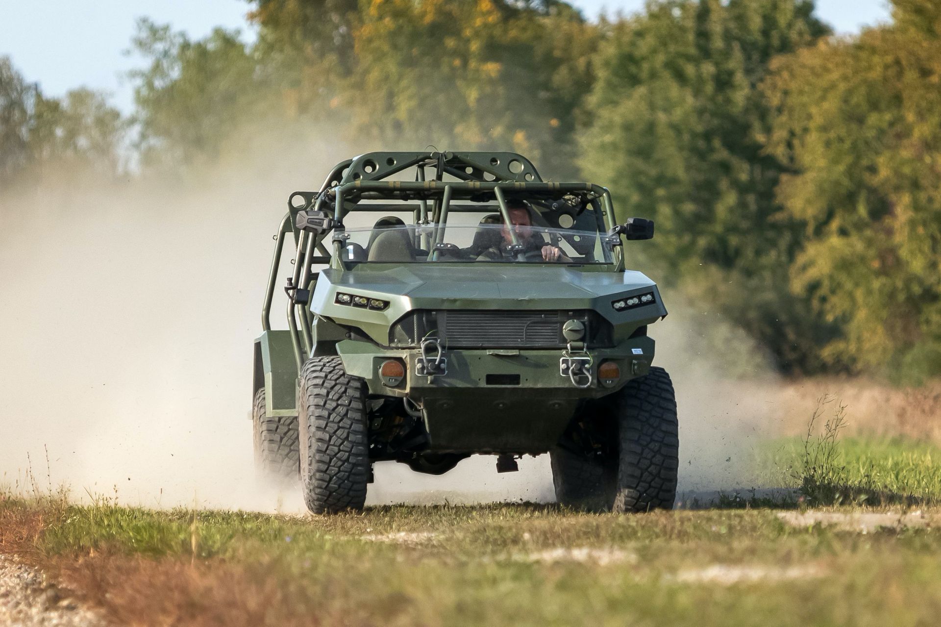 GM Defense Delivers First Colorado ZR2-Based Infantry Squad Vehicle To US Army