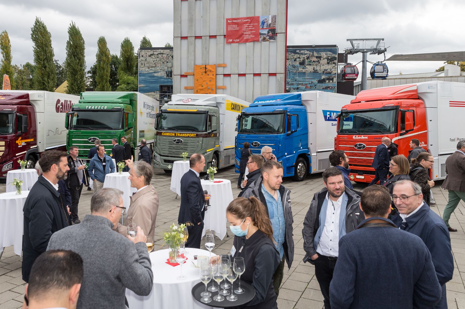 Hyundai Xcient Debuts As The World’s First Mass-Produced Fuel Cell Electric Heavy-Duty Truck