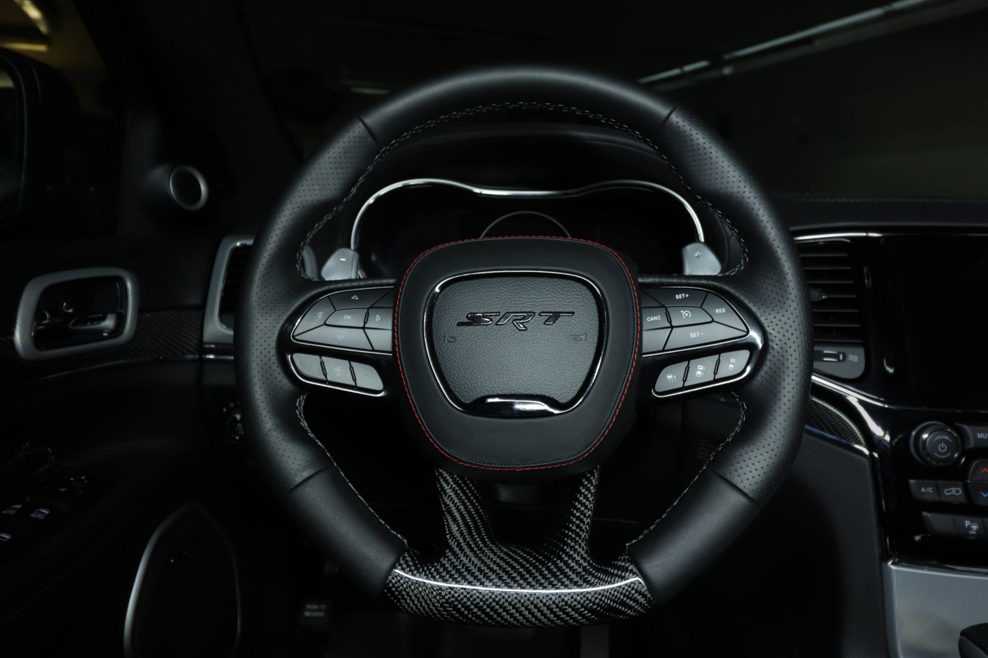 Jeep Owner Wanted Grand Cherokee SRT Gone, But Then Vilner Did This To The Interior