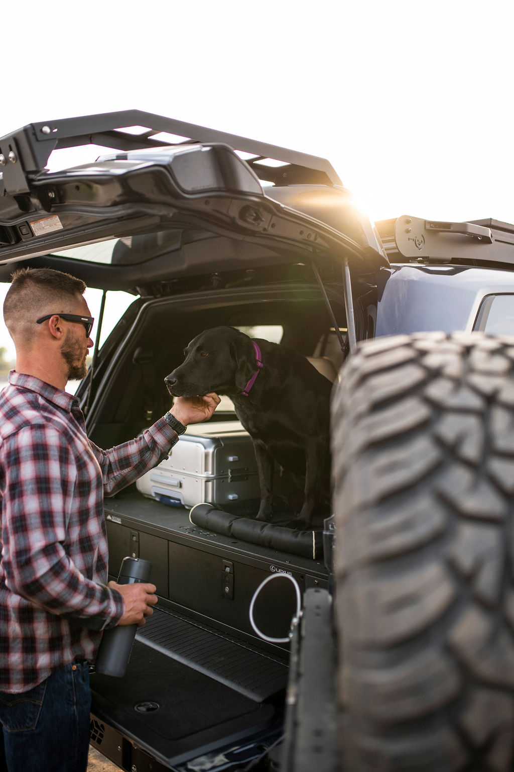 Lexus J201 Concept Is A 550-HP LX 570 Turned Up To Eleven