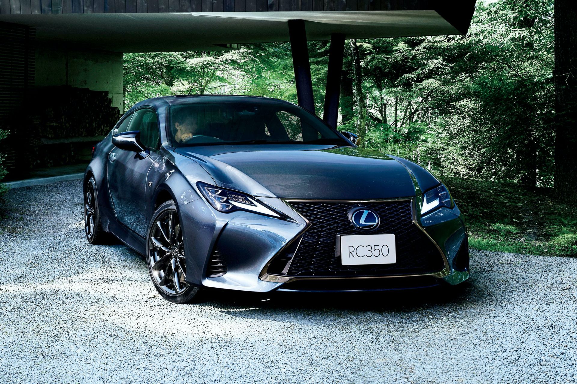 Lexus RC Coupe Given ‘Emotional Ash’ Special Treatment In Japan
