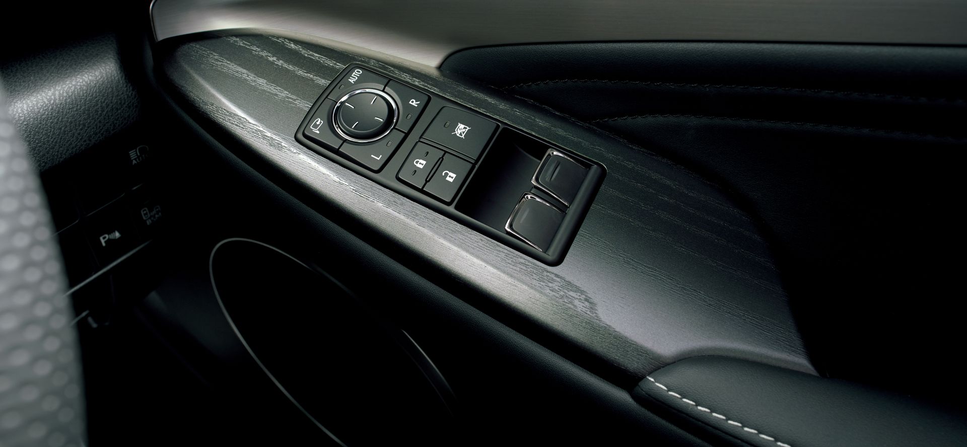 Lexus RC Coupe Given ‘Emotional Ash’ Special Treatment In Japan