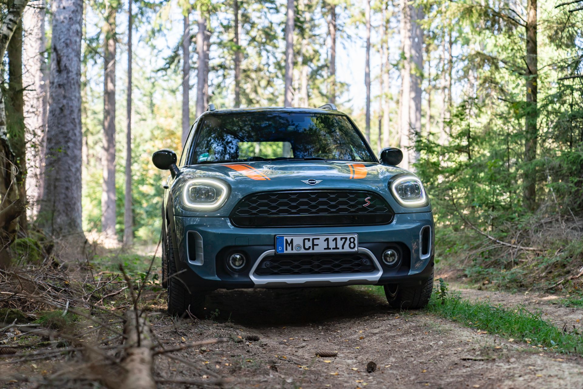 MINI Countryman Powered By X-Raid Rides Higher, Goes Farther