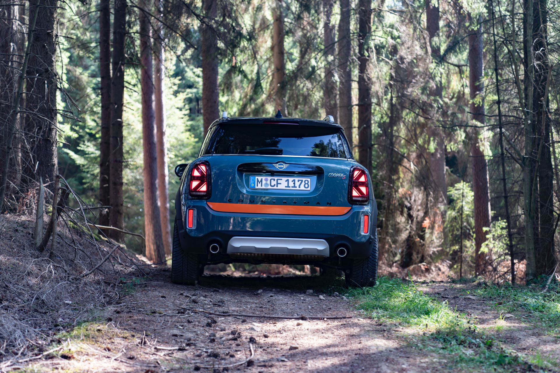 MINI Countryman Powered By X-Raid Rides Higher, Goes Farther