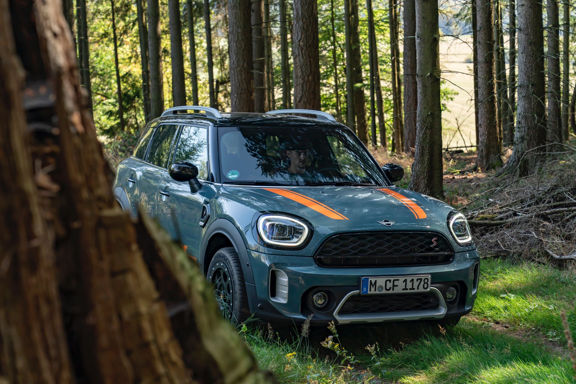 MINI Countryman Powered By X-Raid Rides Higher, Goes Farther