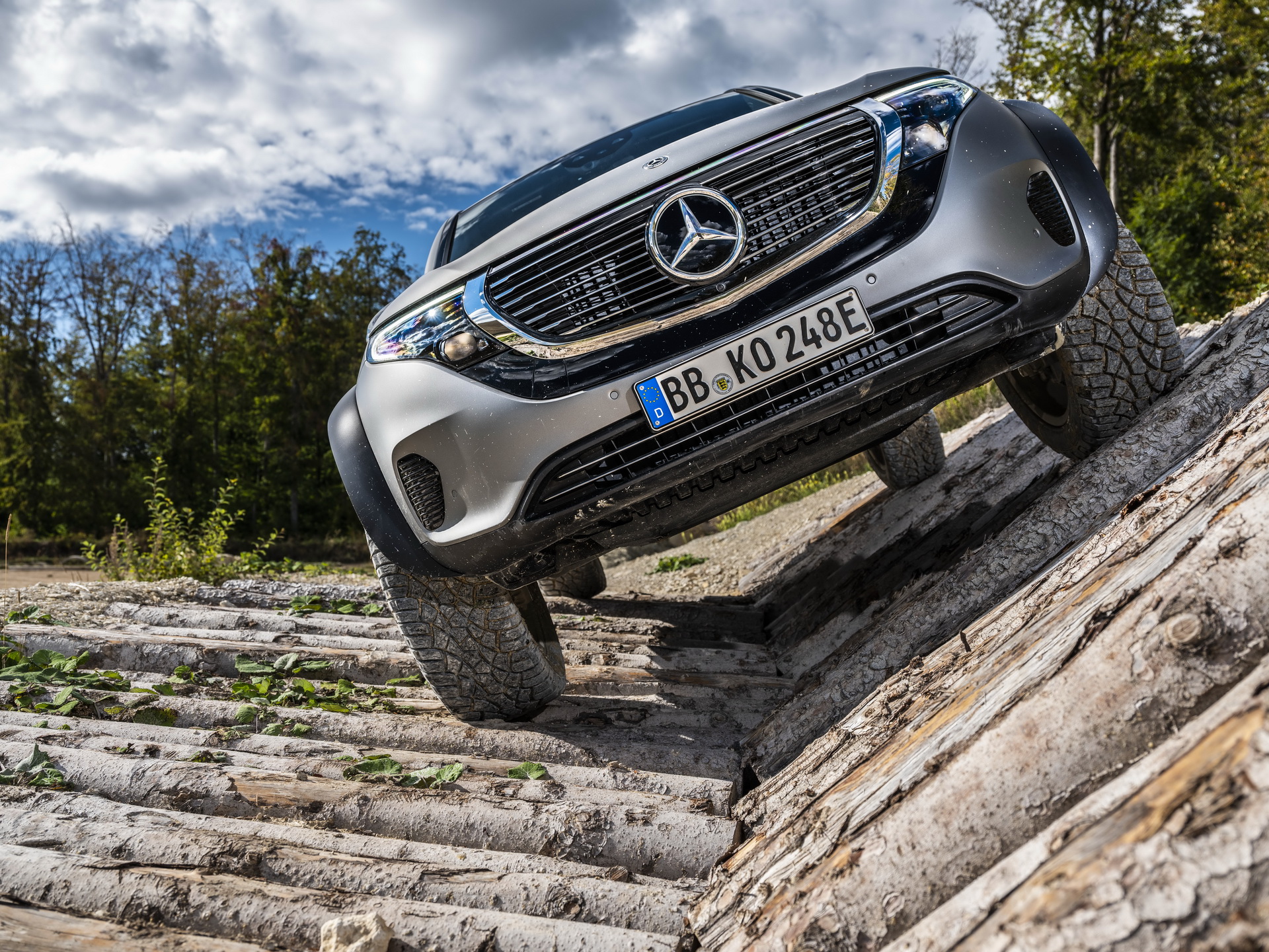 Mercedes-Benz EQC 4×4² Concept Is A Bigfoot Electric SUV And We Love It