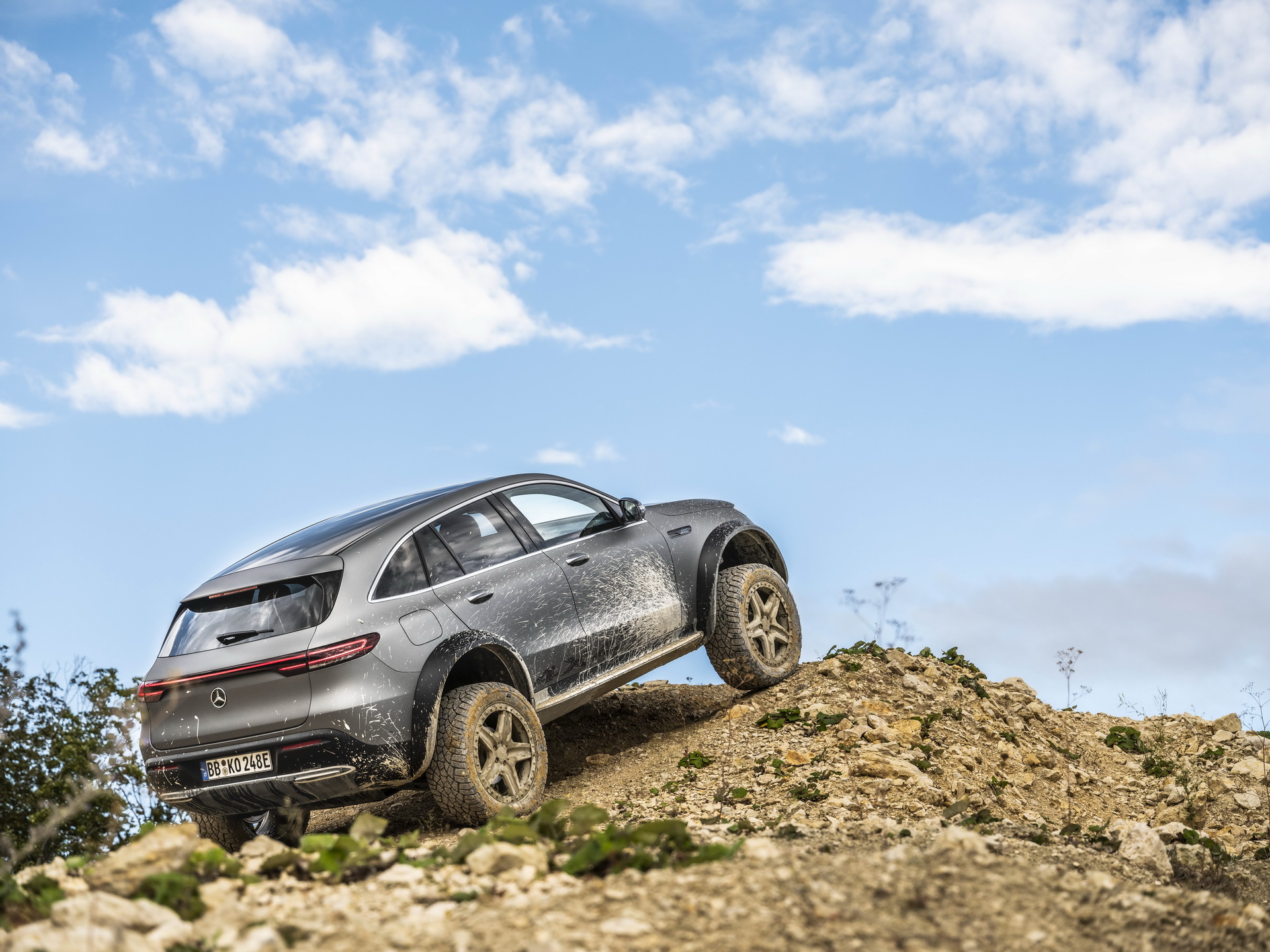 Mercedes-Benz EQC 4×4² Is The Off-Road Oriented Electric SUV Merc Should Build