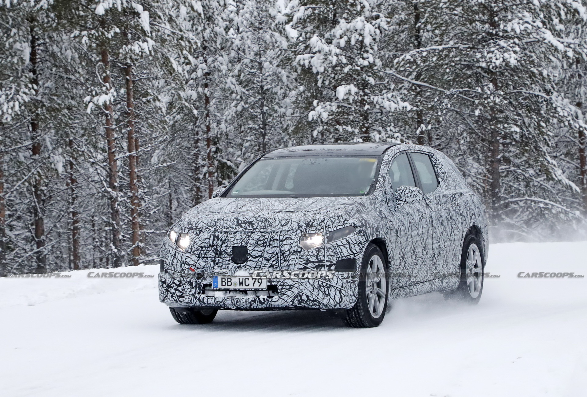 New Mercedes EQS Range-Topping Electric SUV Spied Inside And Out