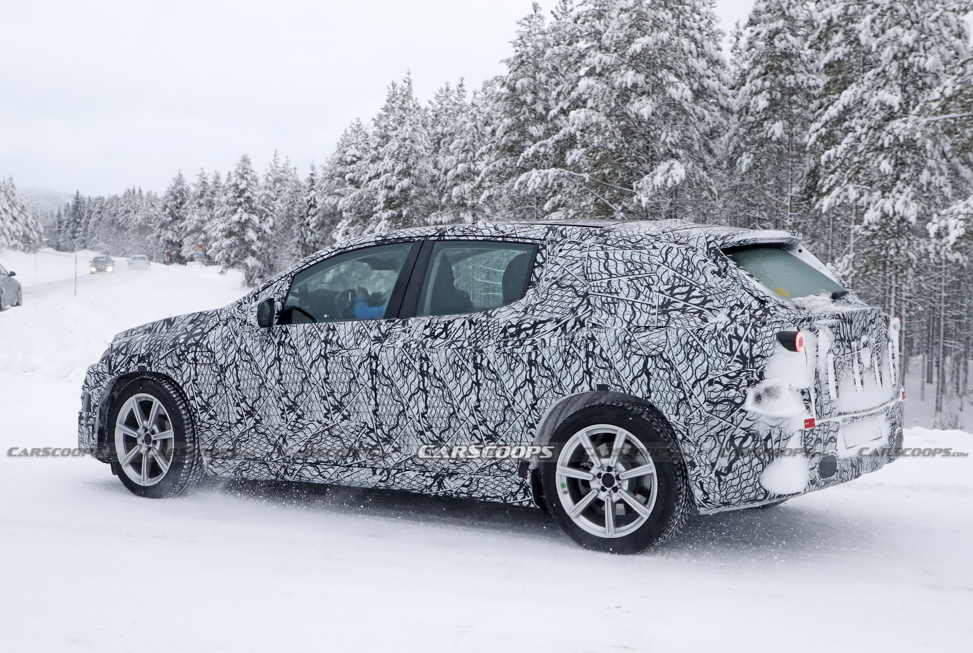 New Mercedes EQS Range-Topping Electric SUV Spied Inside And Out