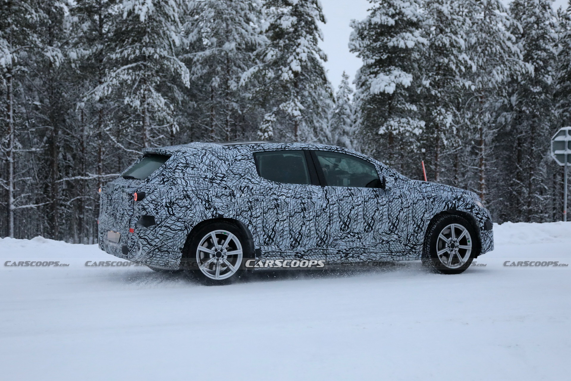 New Mercedes EQS Range-Topping Electric SUV Spied Inside And Out