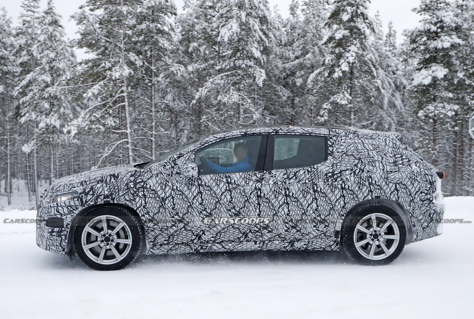 New Mercedes EQS Range-Topping Electric SUV Spied Inside And Out