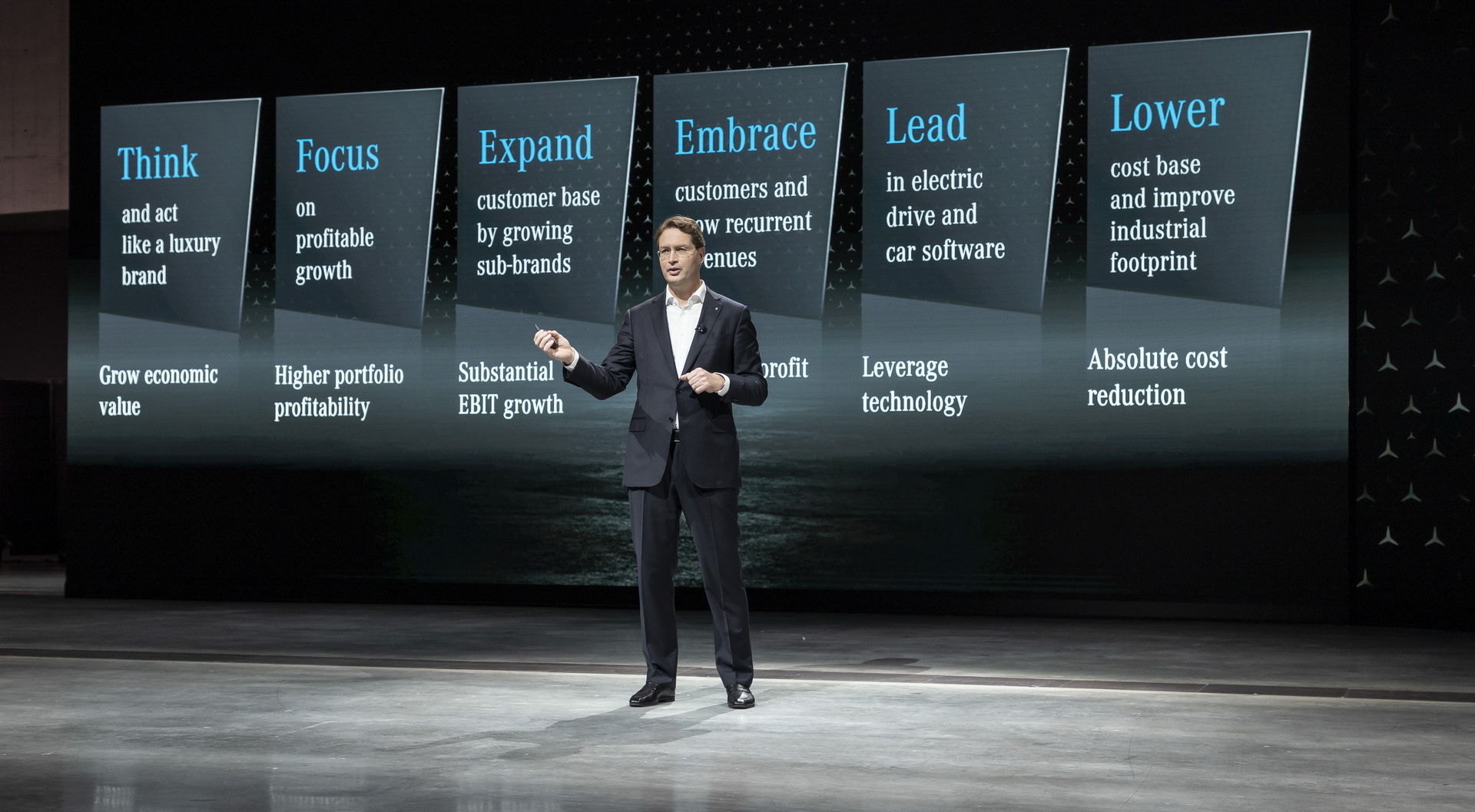 Mercedes To Phase Out Manuals And Cut Down Engine Options In Cost-Cutting Push