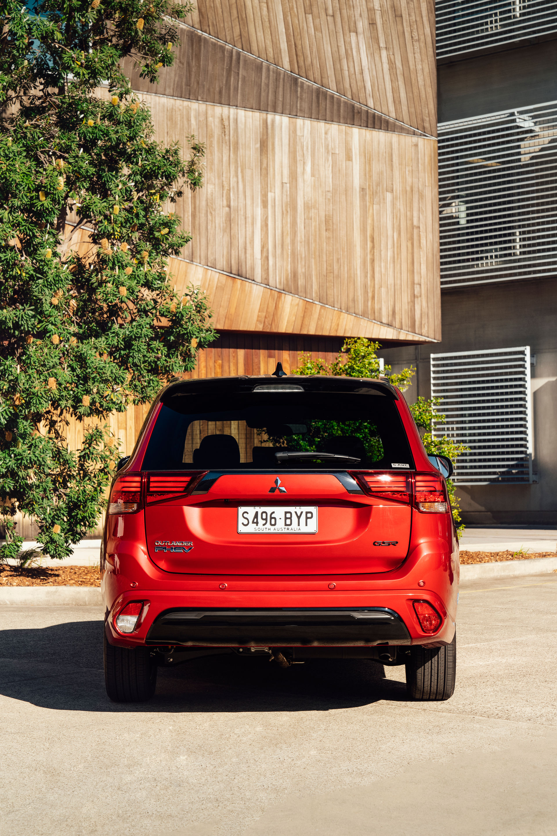 Mitsubishi Updates Outlander PHEV For 2021 In Australia