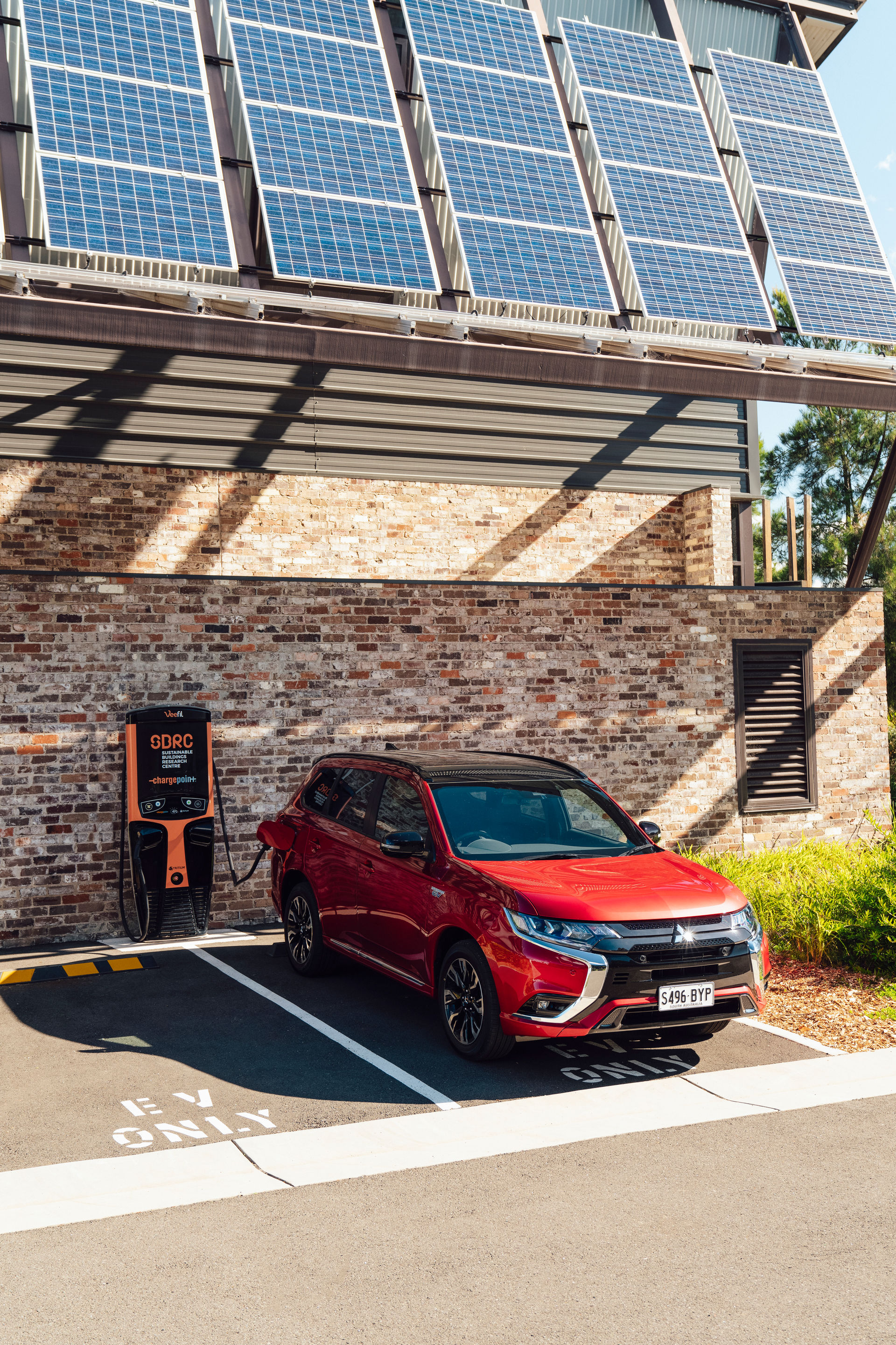 Mitsubishi Updates Outlander PHEV For 2021 In Australia