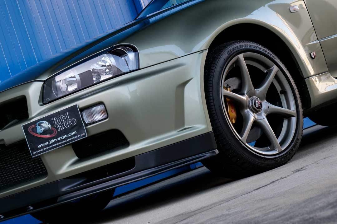 Very Low Mileage Nissan Skyline GT-R V-Spec II Nur Goes For An Eye-Watering $485,000