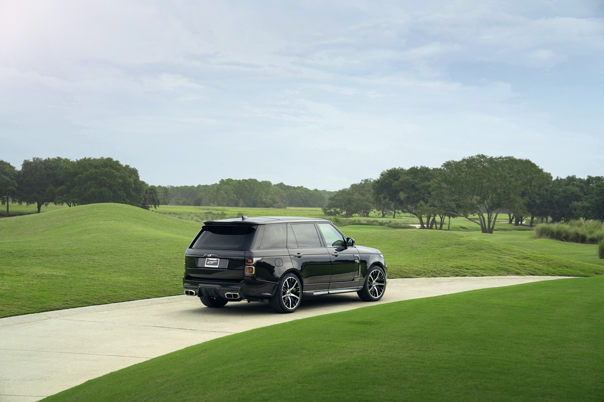 Overfinch Celebrates Five Years In America With $315,000 Range Rover Sandringham Edition