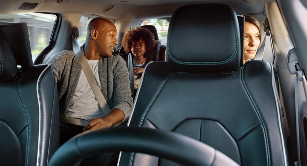  Now Anyone Can Hail Waymo’s Driverless Robo-Taxis In Metro Phoenix